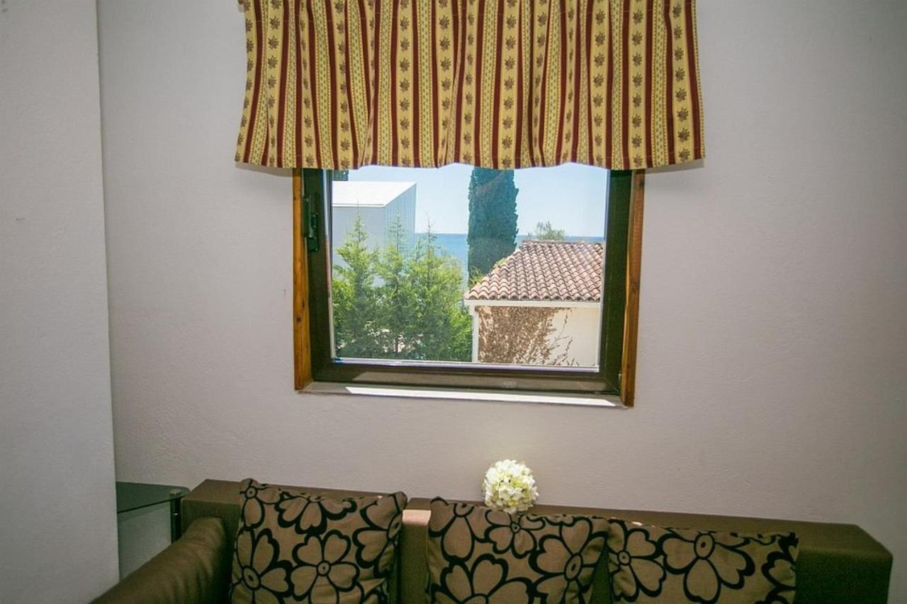 Apartments Materada Пореч Экстерьер фото
