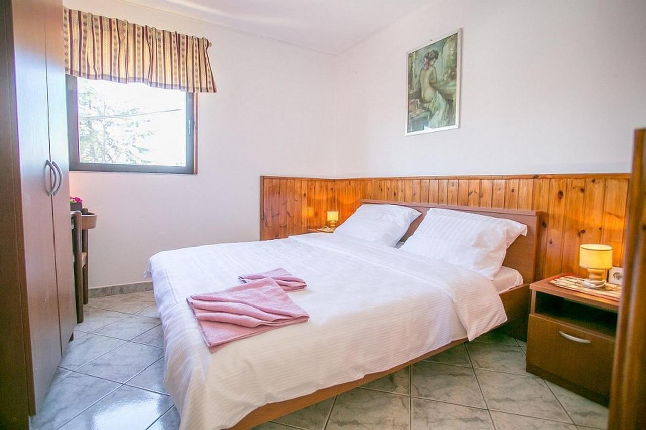 Apartments Materada Пореч Экстерьер фото